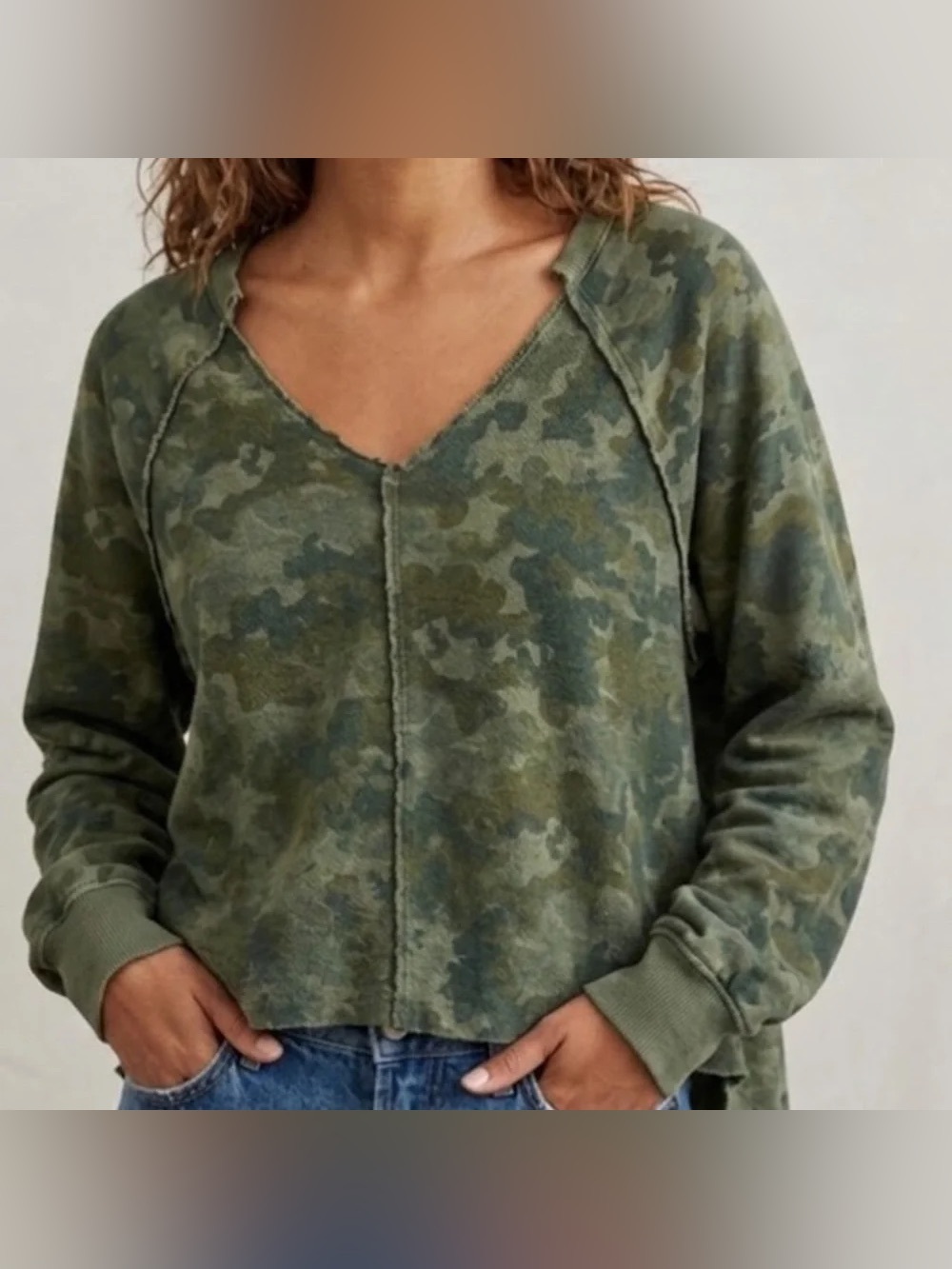 Anthropologie Pilcro Camo Print V Cut Pullover Size Small